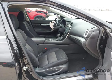 2017 Nissan Maxima 3.5 S z USA, uszkodzony, nr VIN 1N4AA6AP9HC369780